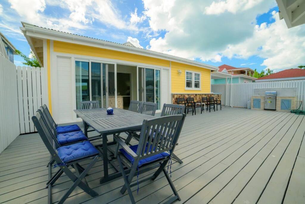 Attractive 3-Bedroom Home - Harbour Breeze Jolly Harbour Esterno foto